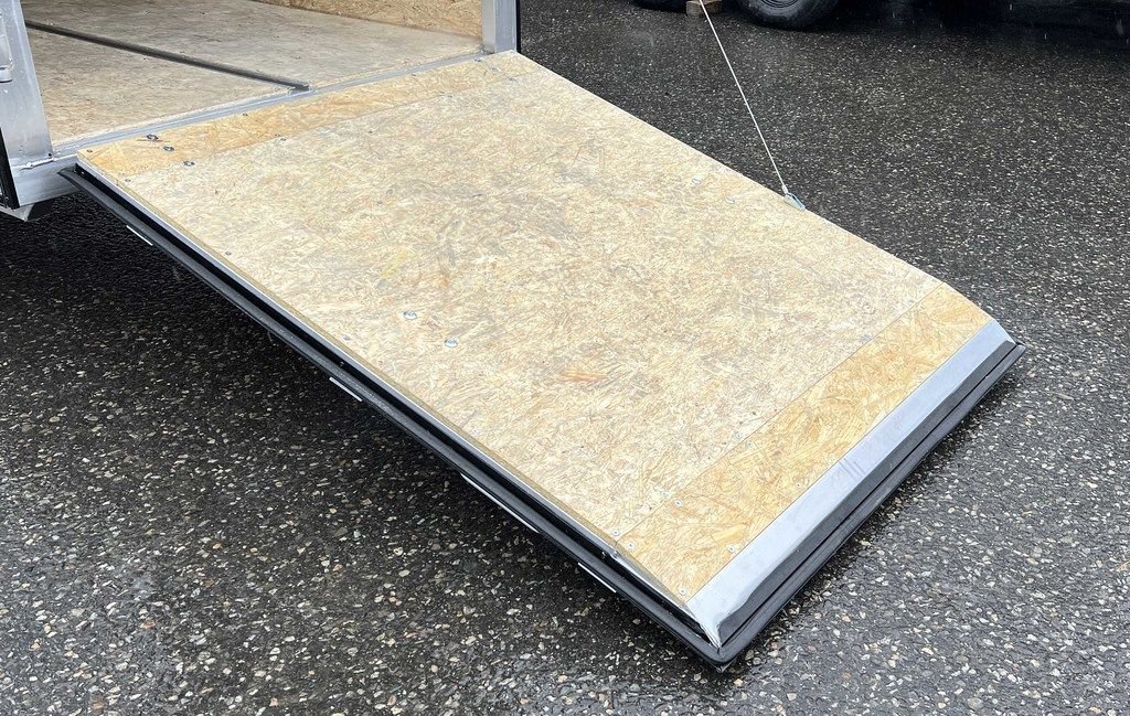 %title snow mobile trailers for sale