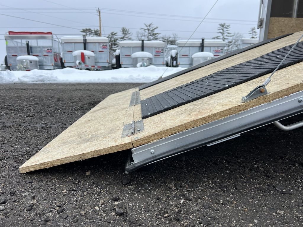 %title enclosed car hauler trailers for sale